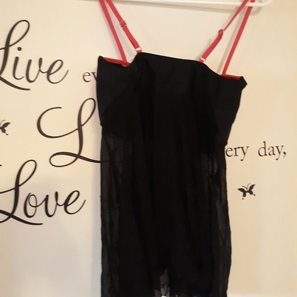 Sexy nightie - Picture 2 of 3